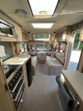 Sprite Cruzer 480 interieur